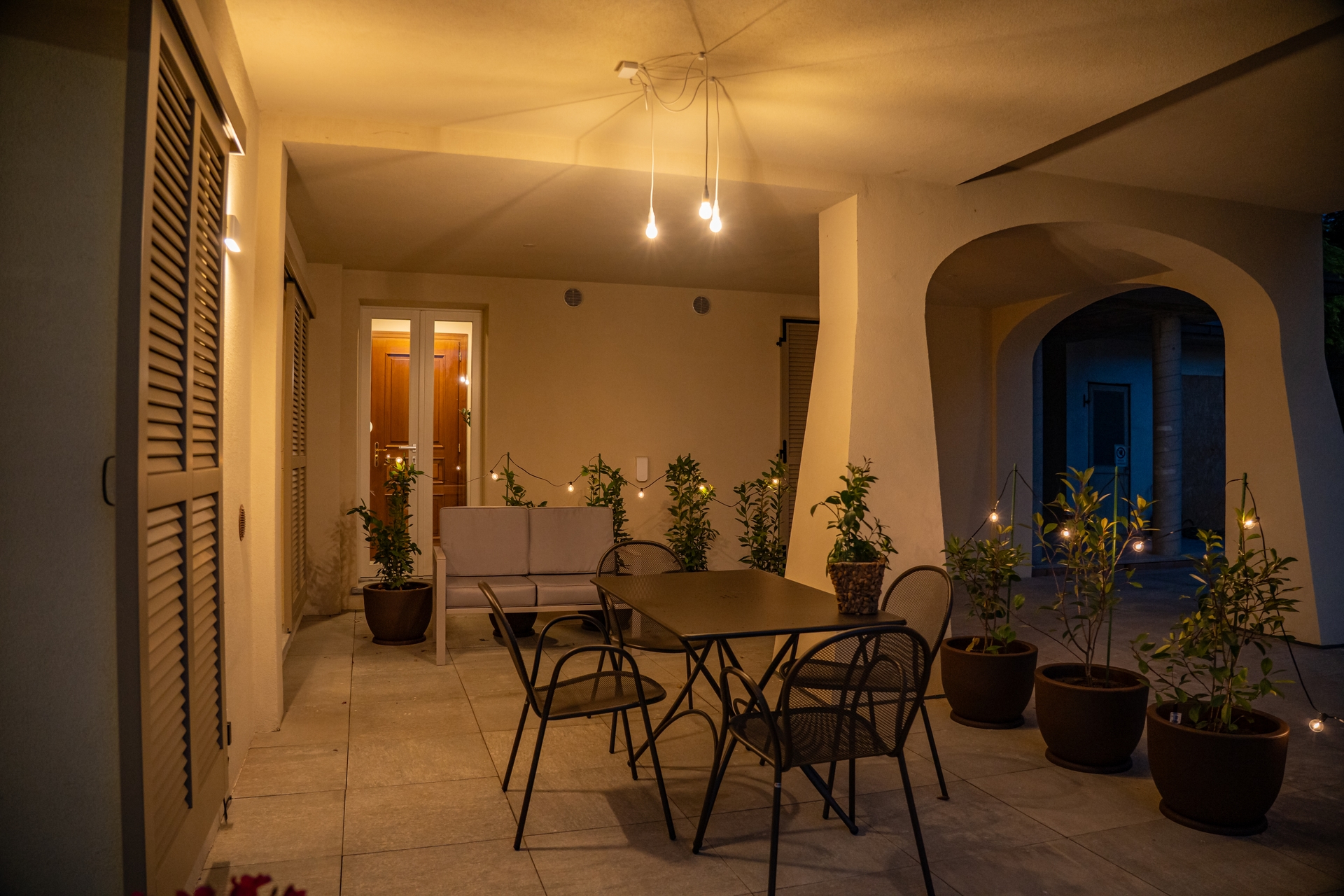 Alba Palace Luxury Apartments - Pink