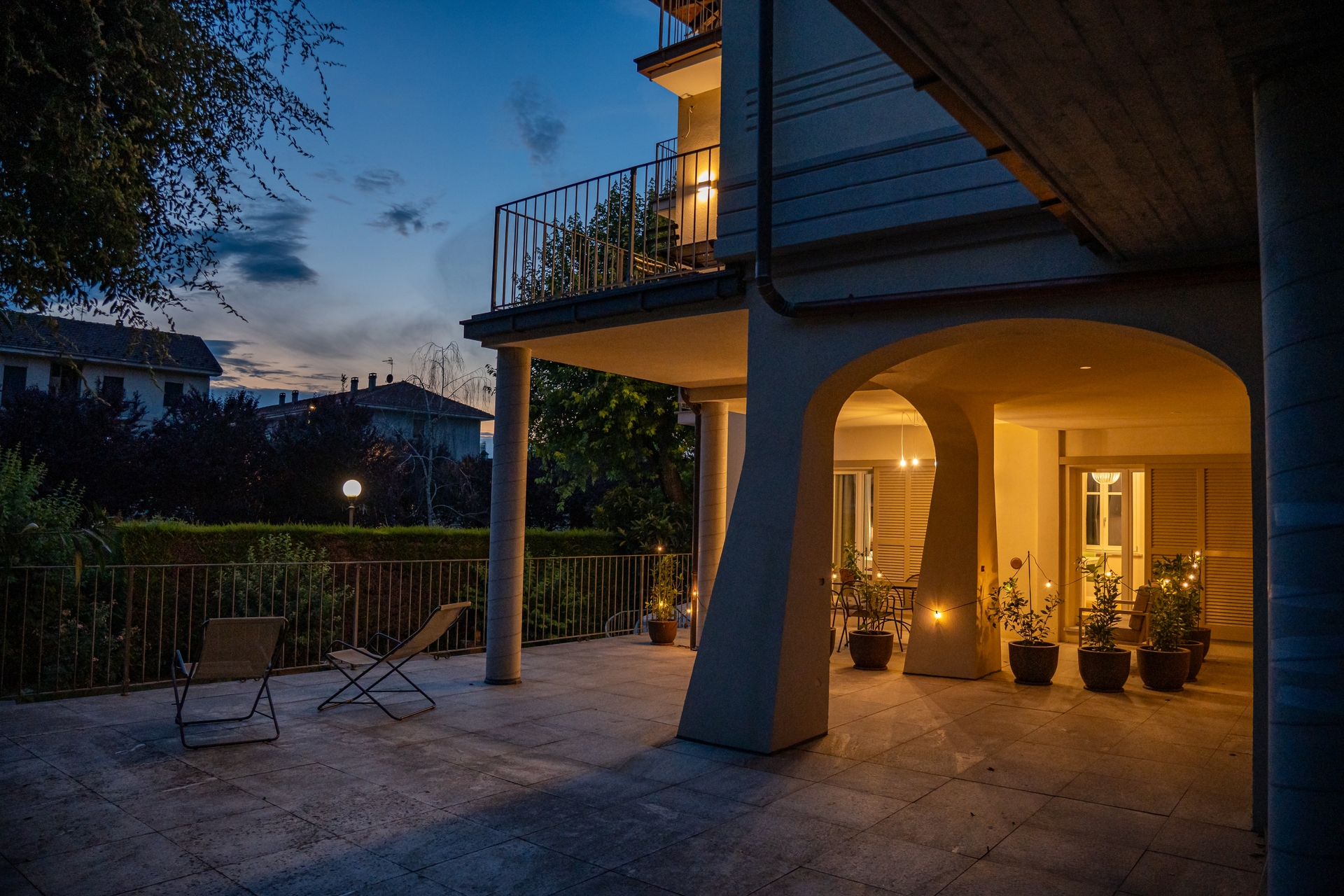 Alba Palace Luxury Apartments - Pink