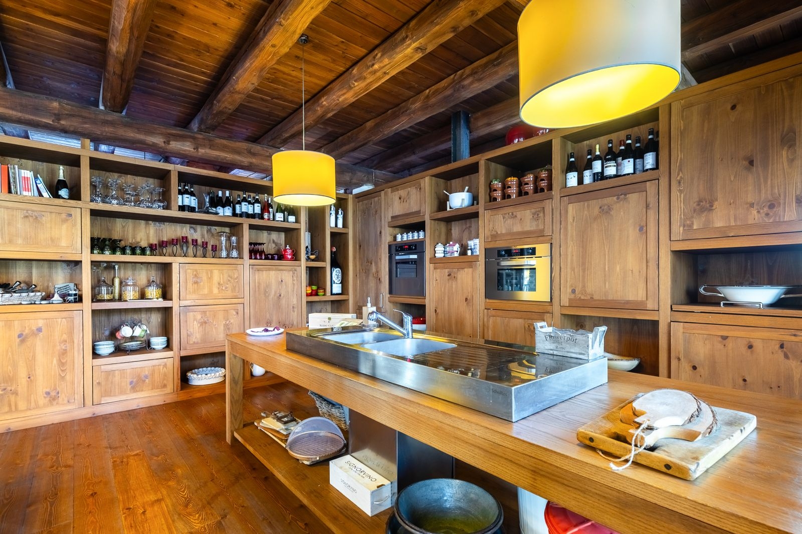 Villa Manzoni, Luxury Cottage